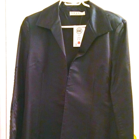 Silk suit - Picture 3 of 6